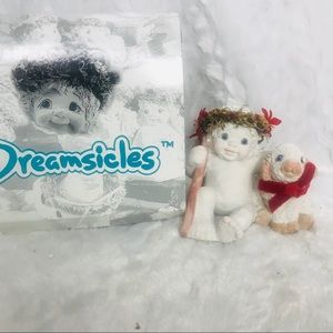 Dreamsicles DX104 Good Shepherd Lamb figurine 1994